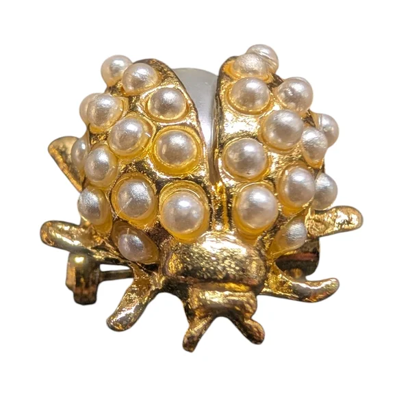 Vintage Gold and Pearl Ladybug Brooch - Picture 2 of 7